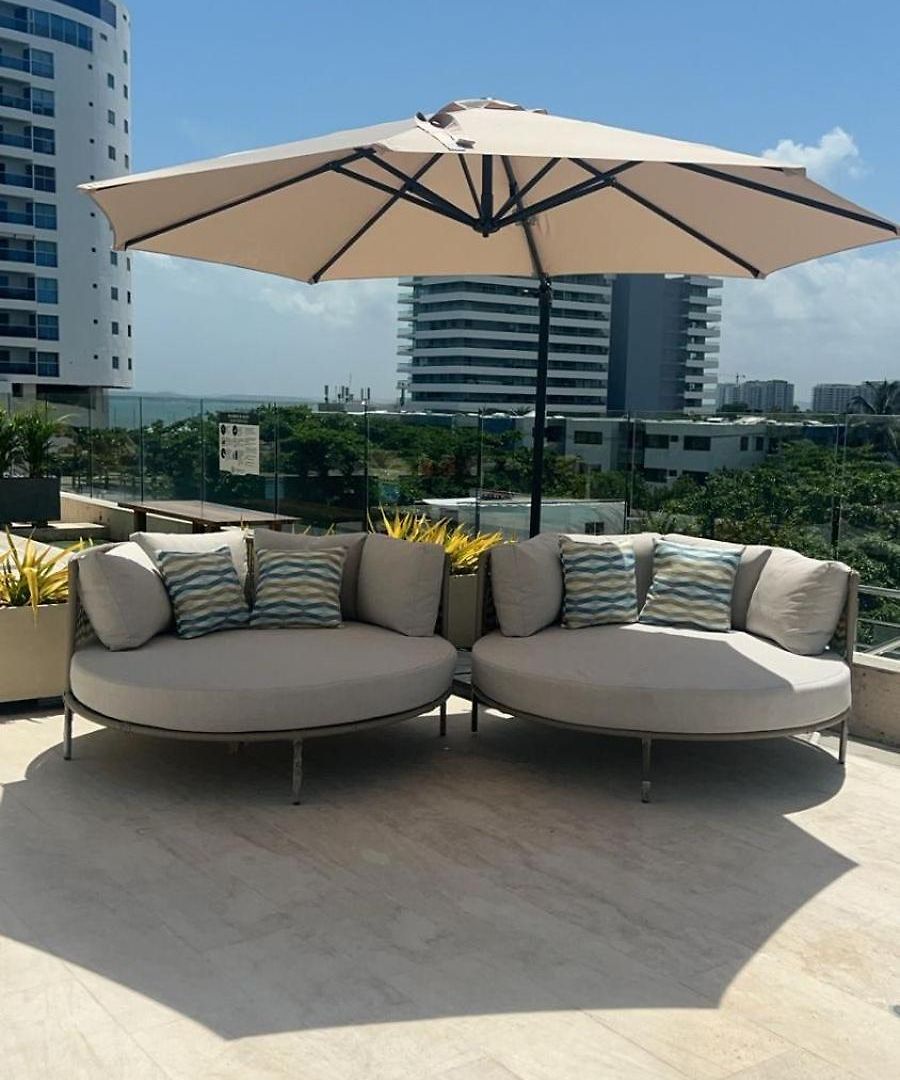 Aparta Fantastique Apartment